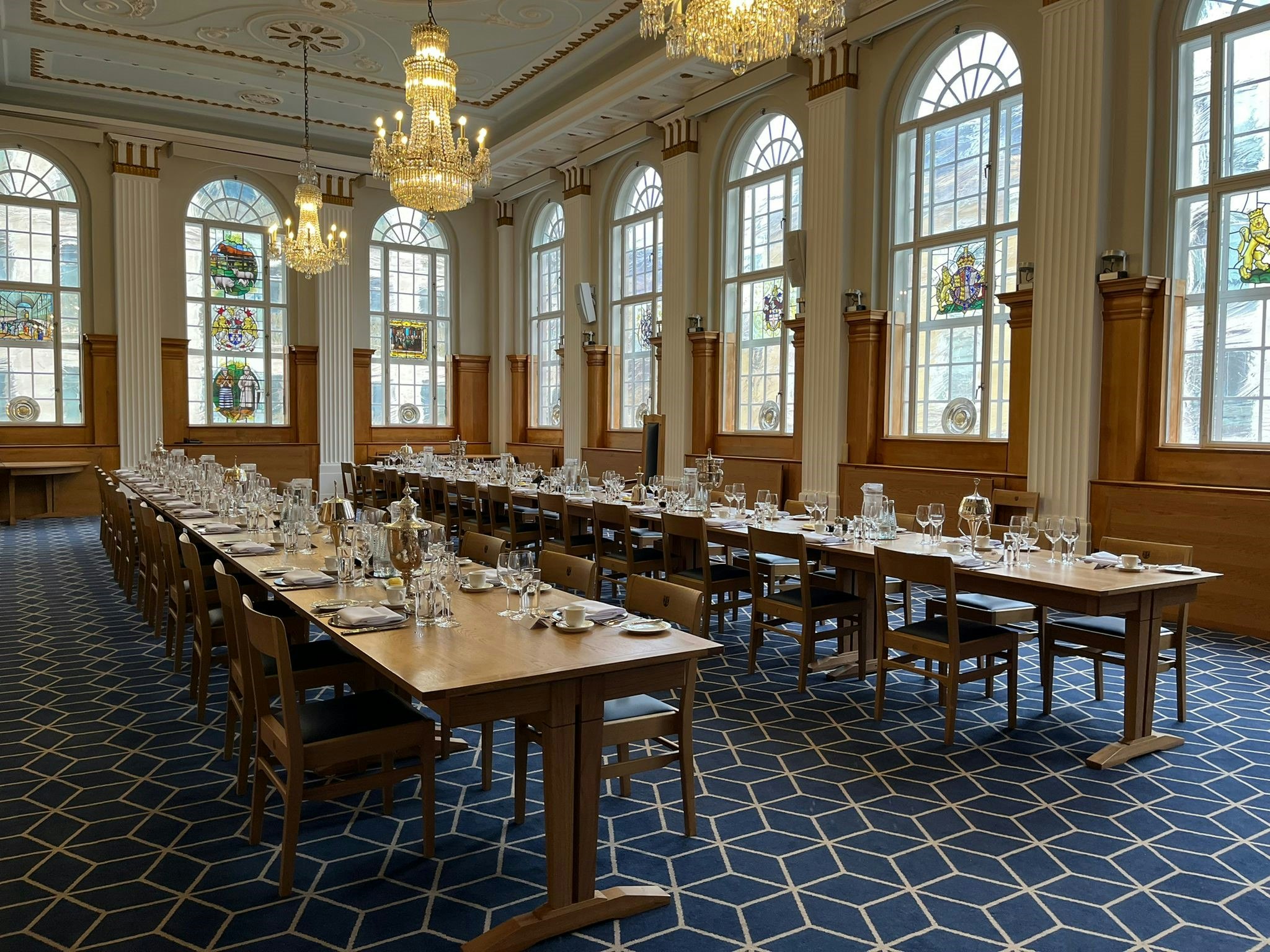 87 Barts Close - Great Hall image 3