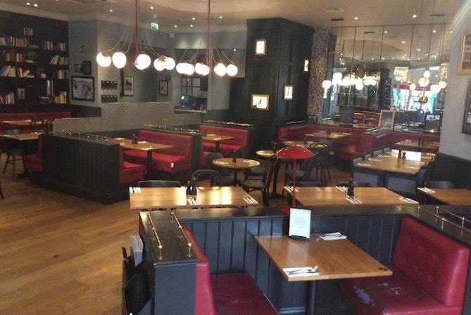 Café Rouge Coventry - Whole Venue image 2
