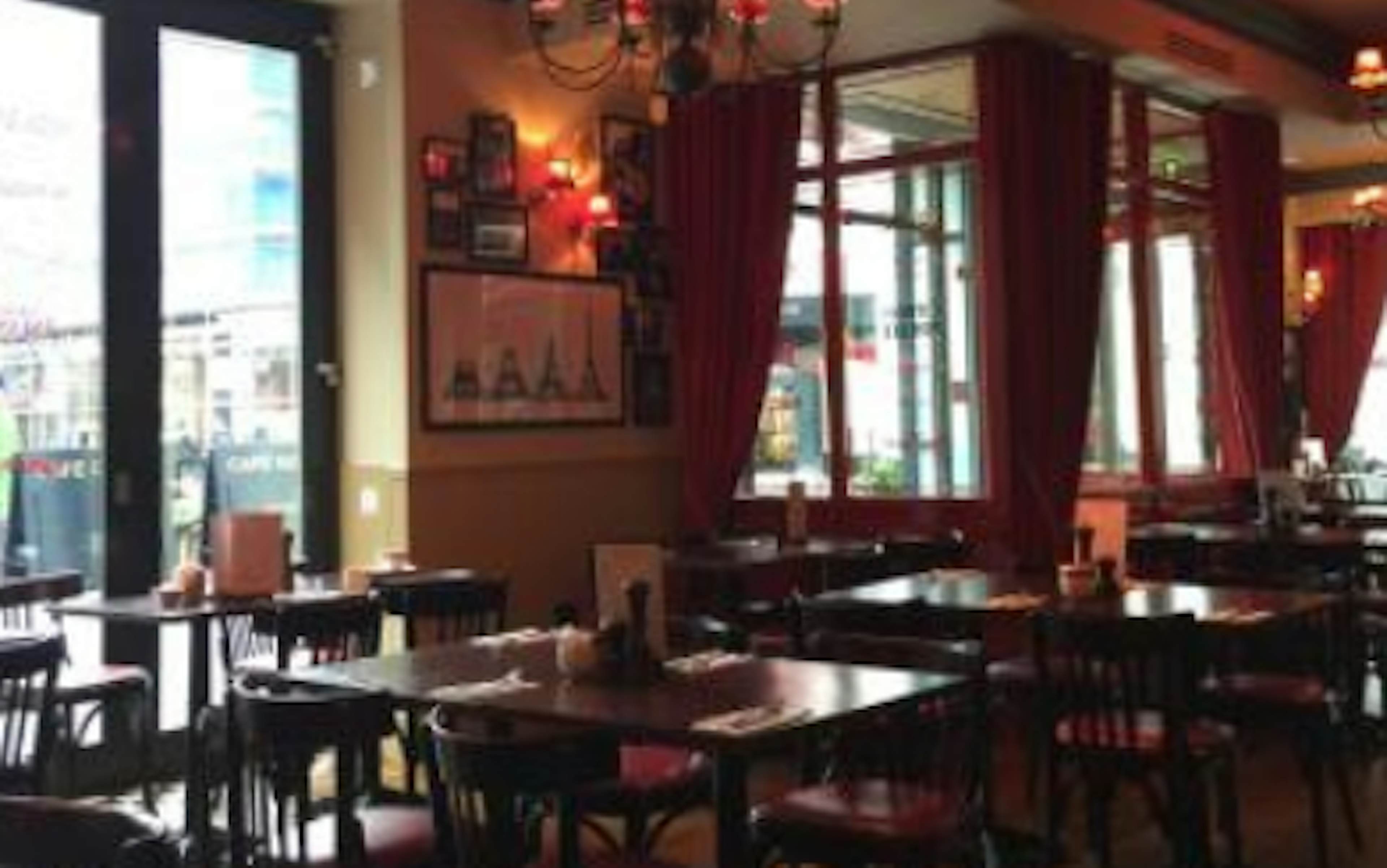 Café Rouge Exeter Princesshay - Whole Venue image 1