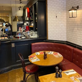 Café Rouge Pinner - Whole Venue image 3