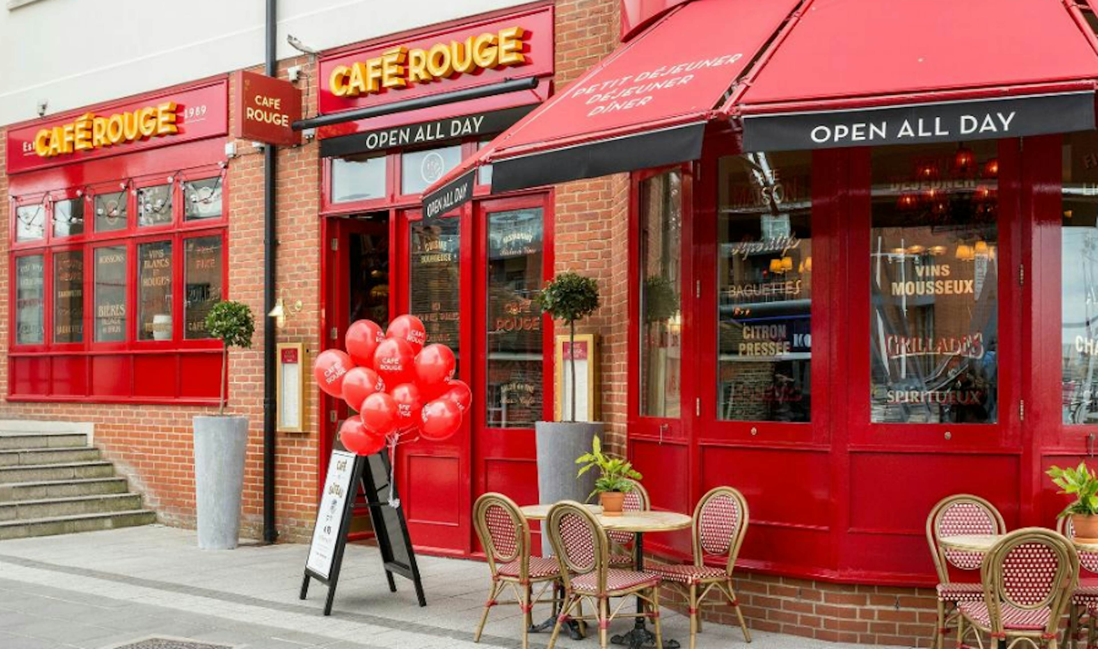 Café Rouge Portsmouth - Whole Venue image 1
