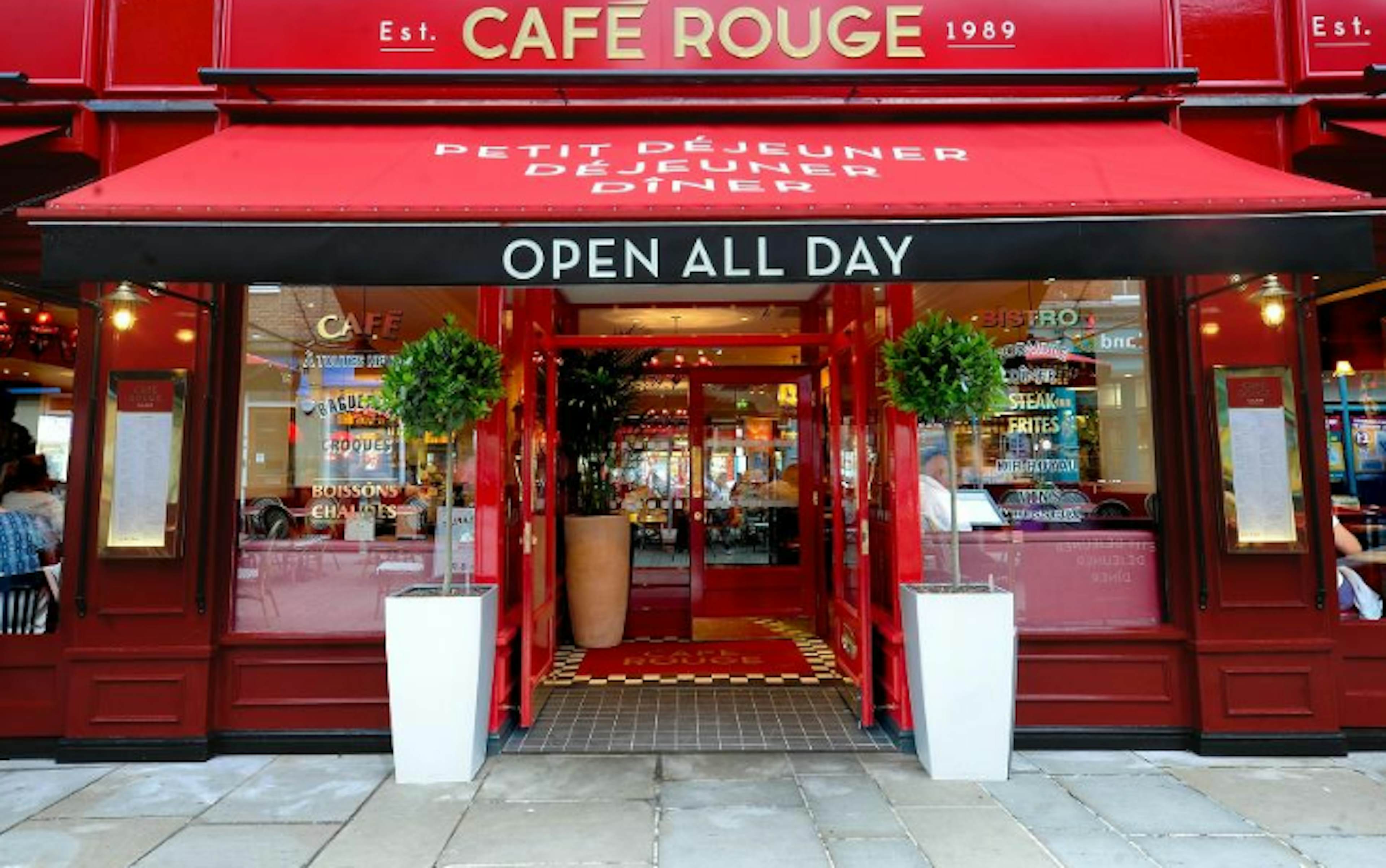 Café Rouge Salisbury - Whole Venue image 1