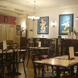 Café Rouge Trafford - Whole Venue image 4