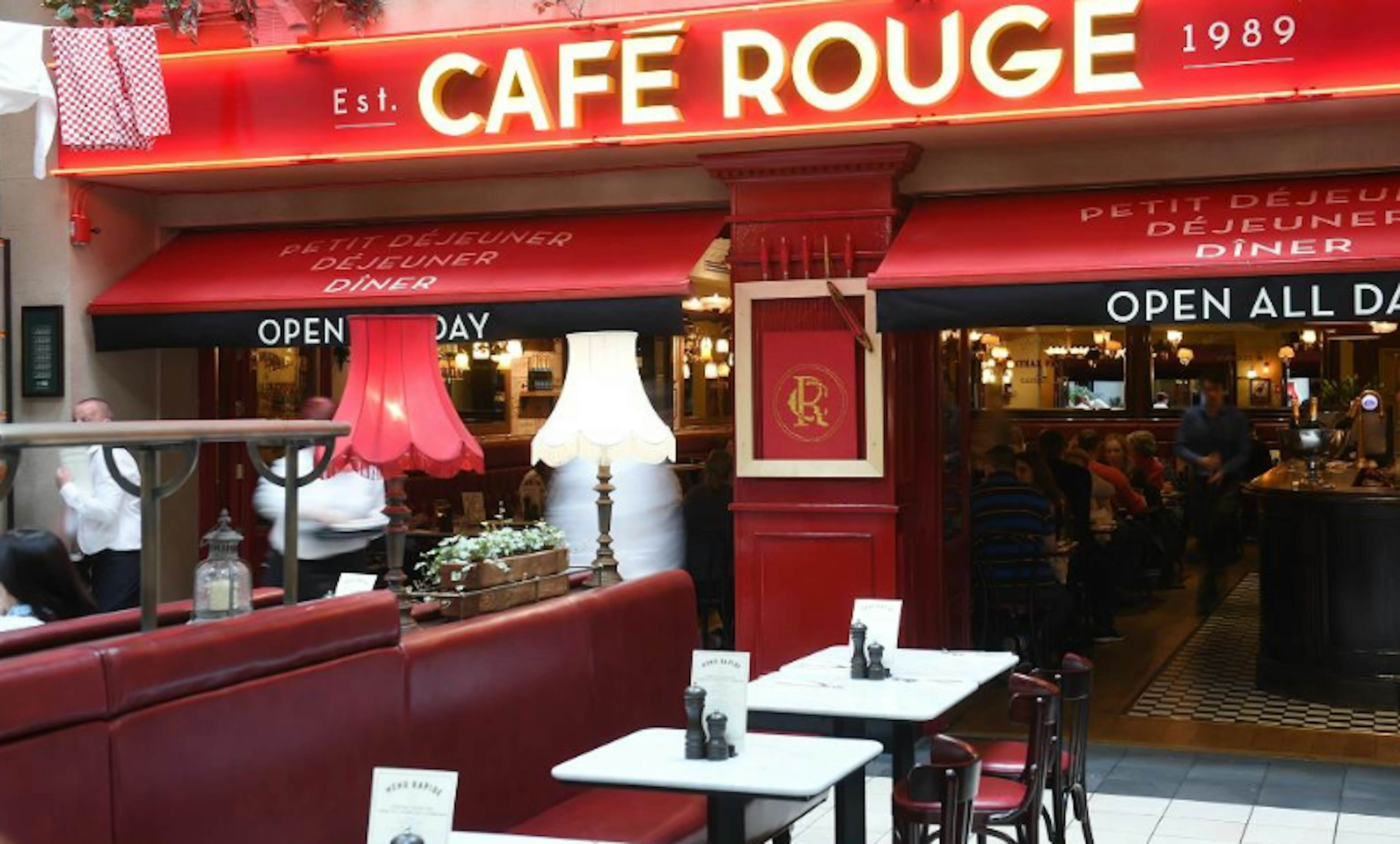 Café Rouge Trafford - Whole Venue image 2