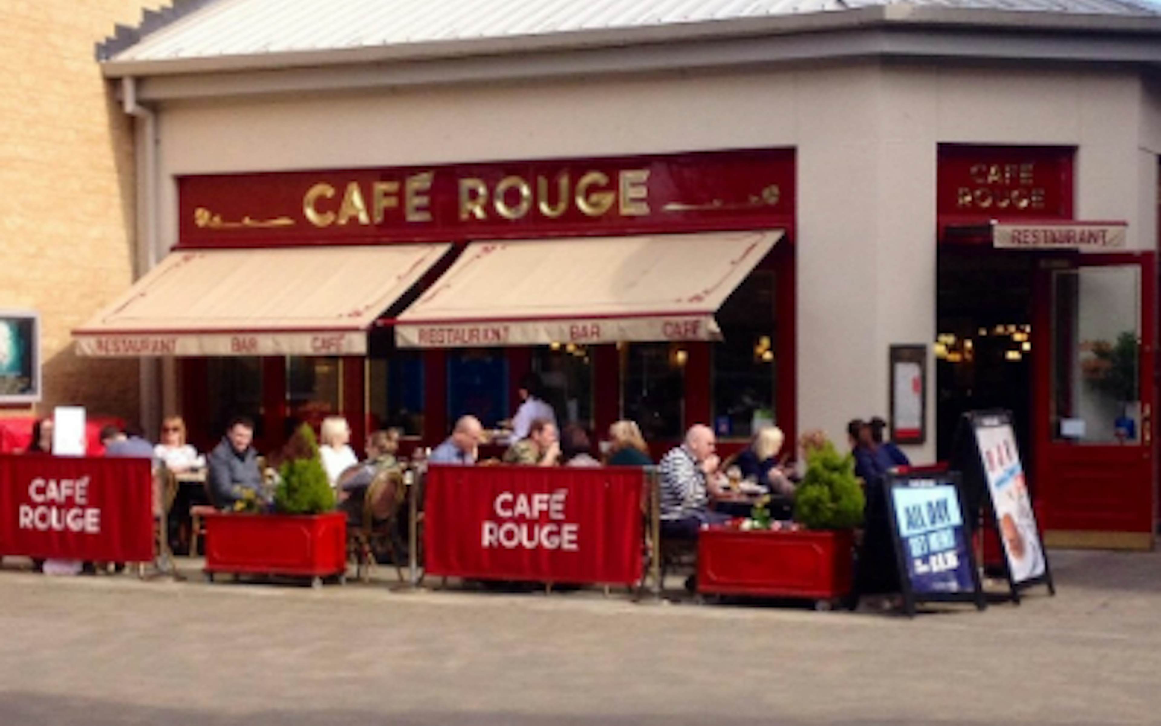 Café Rouge Witney - Whole Venue image 1