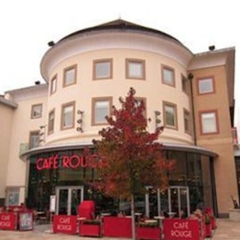 Café Rouge Woking - Whole Venue image 1