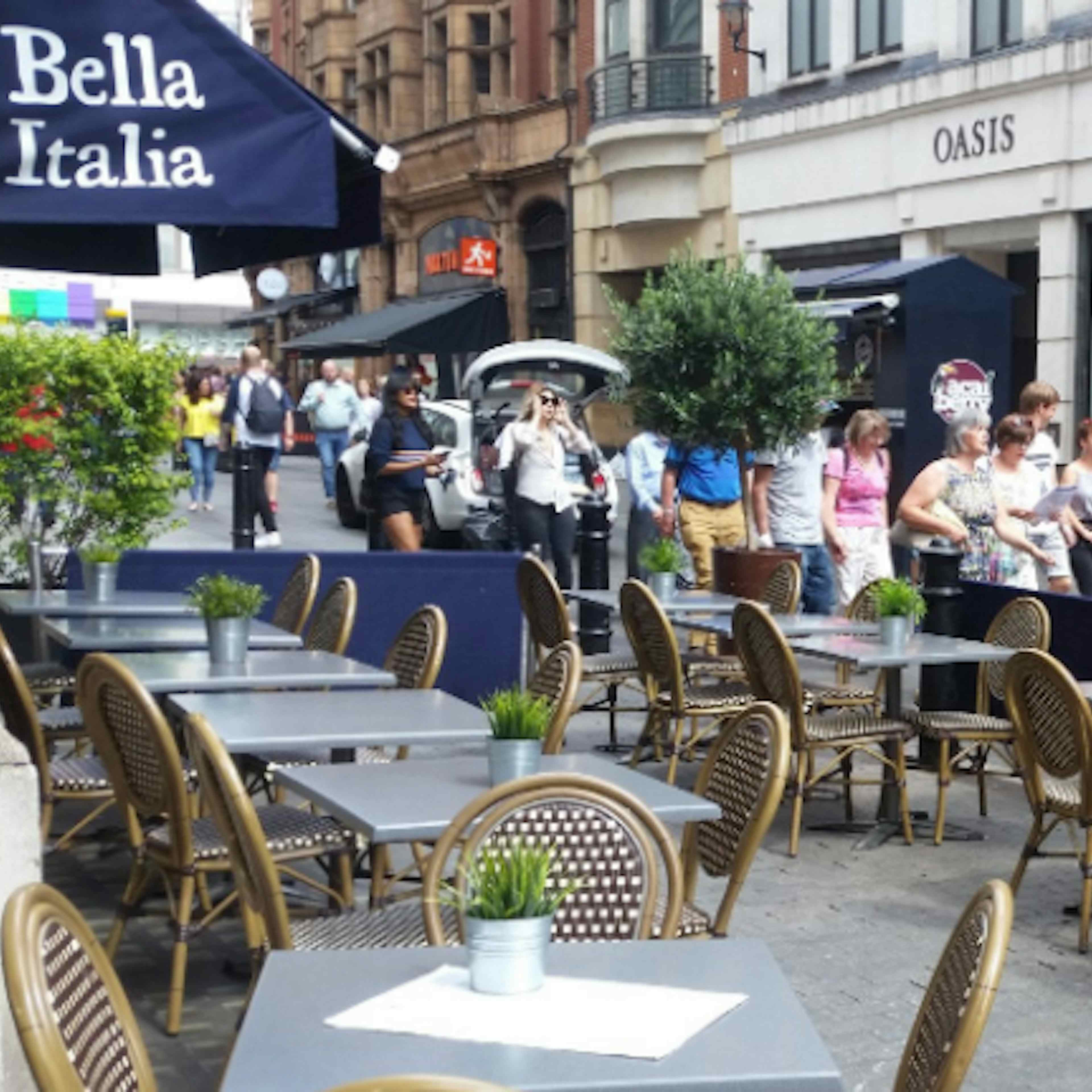 Bella Italia London - Argyll Street - Whole Venue image 3