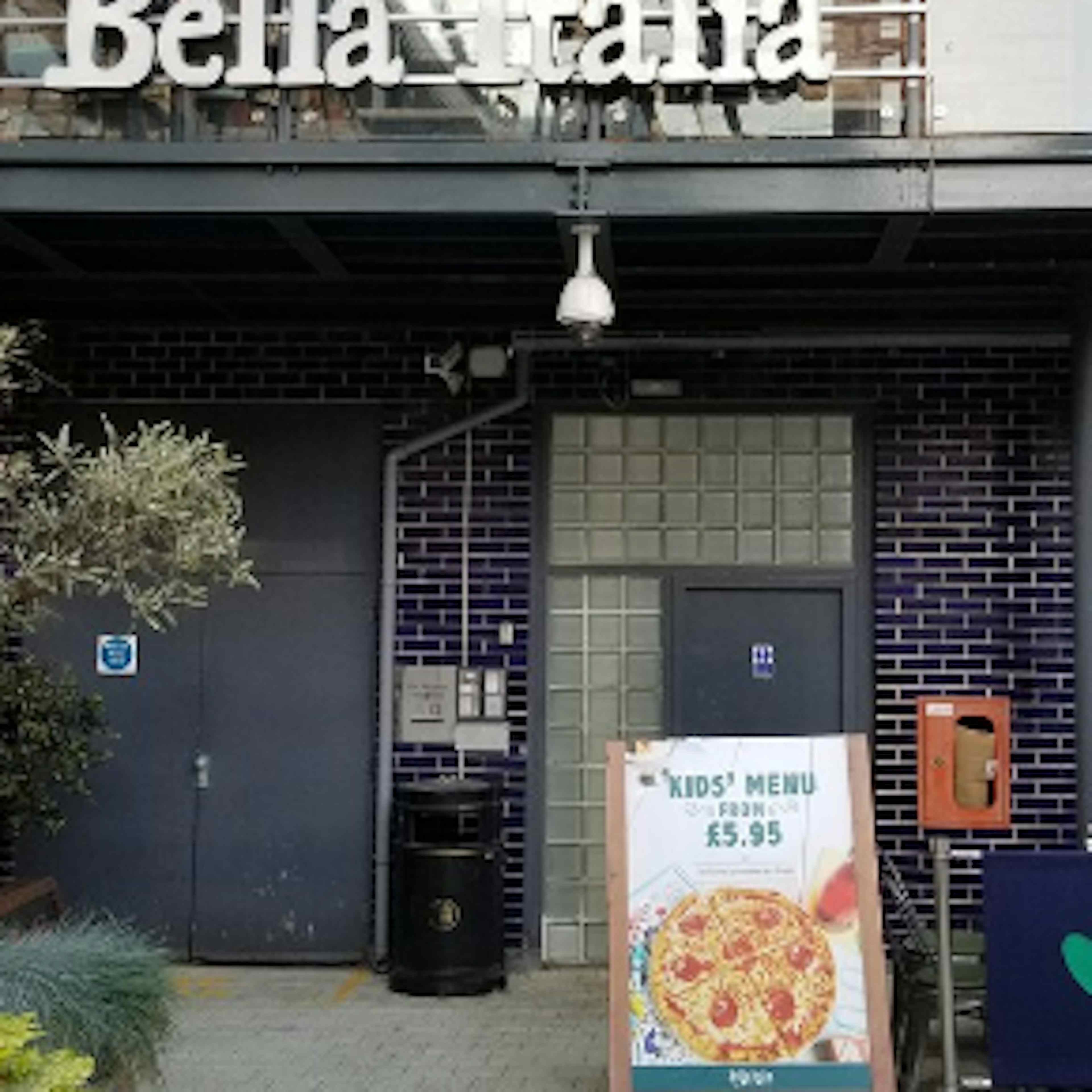 Bella Italia Cardiff Old Brewery Quarter - Whole Venue image 3