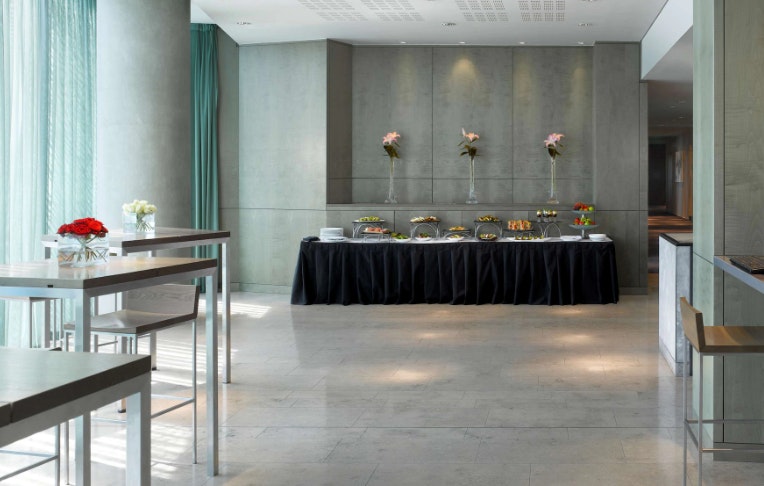 Radisson Blu Hotel Birmingham - Chocolate Suite image 2