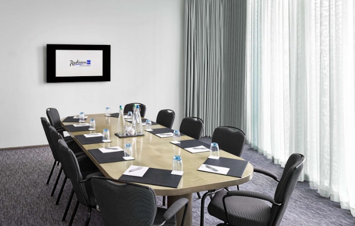 Radisson Blu Hotel Birmingham - XRay Suite image 1