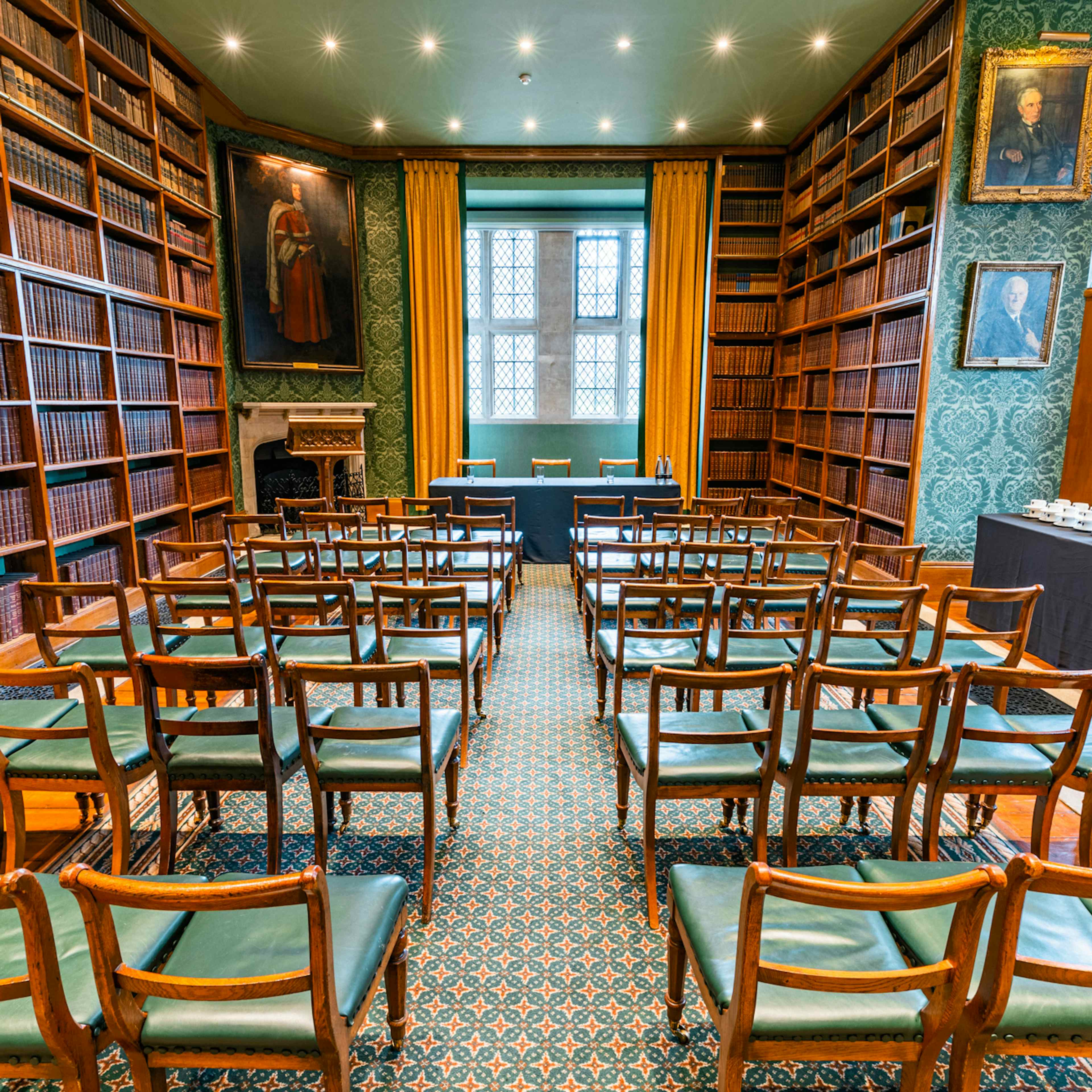 Honourable Society of Lincoln's Inn - Old Court Room image 2