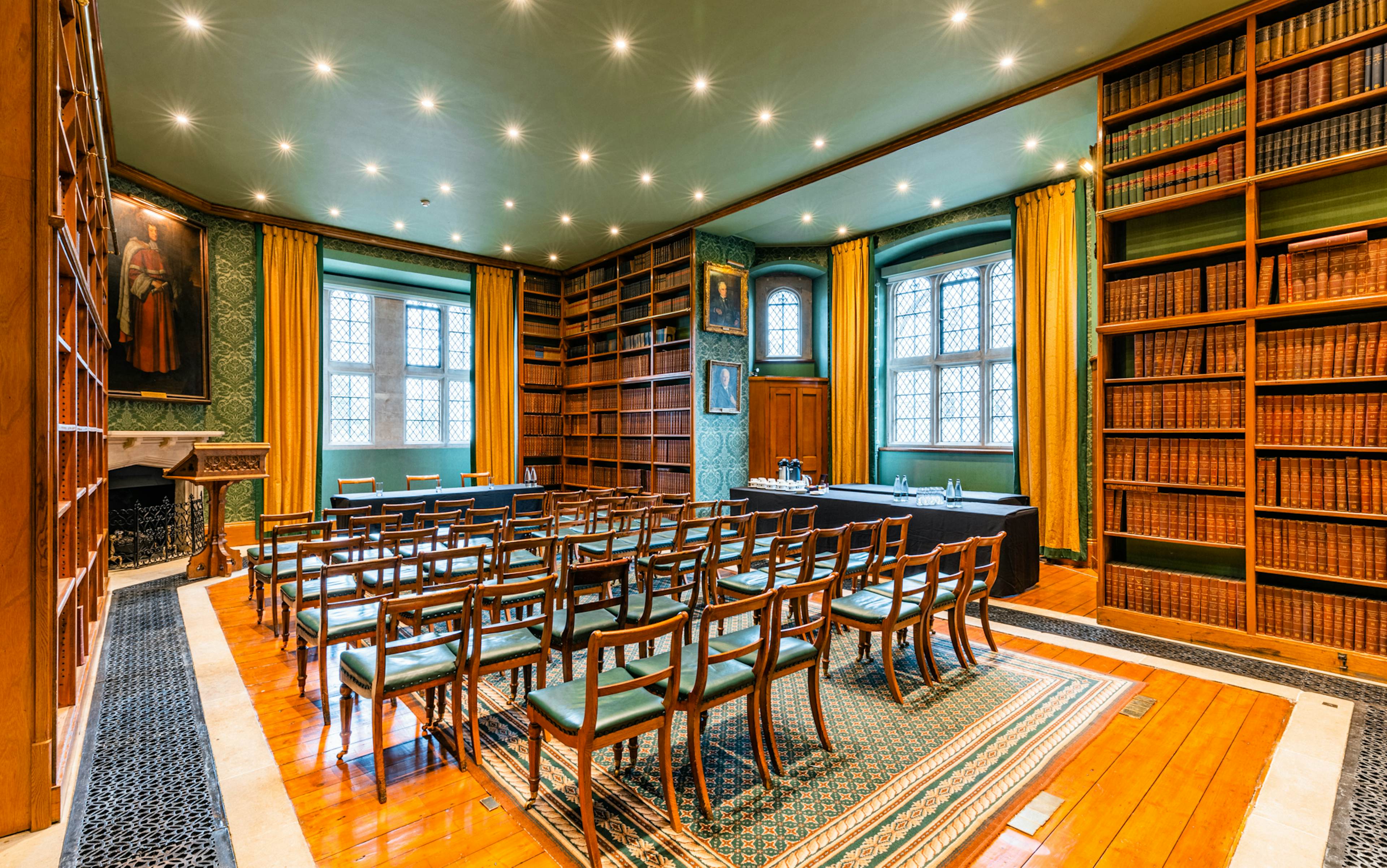 Honourable Society of Lincoln's Inn - Old Court Room image 1