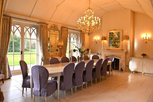 Foxlea Manor - image 1