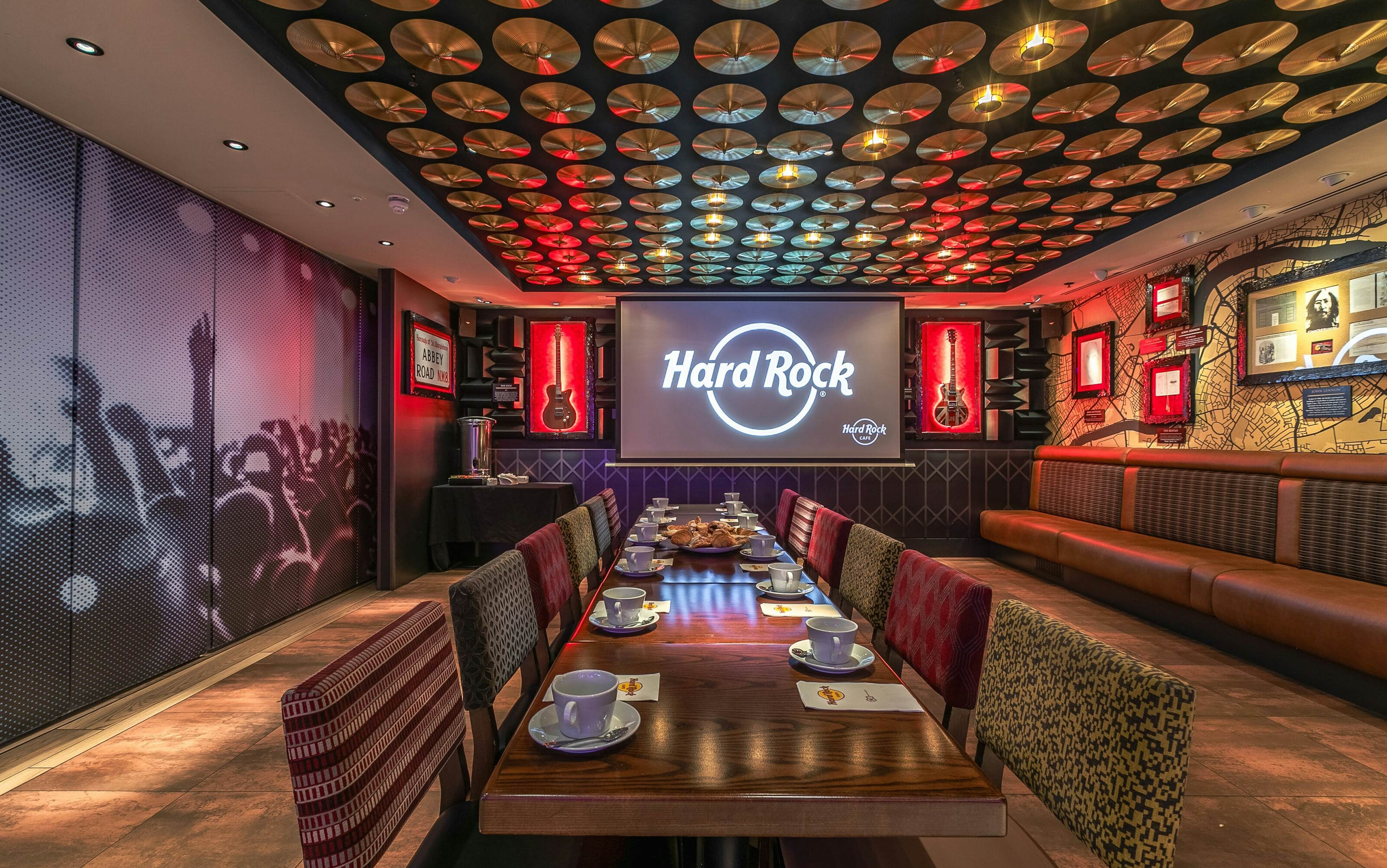 Hard Rock Cafe Piccadilly Circus - Legends Room image 1
