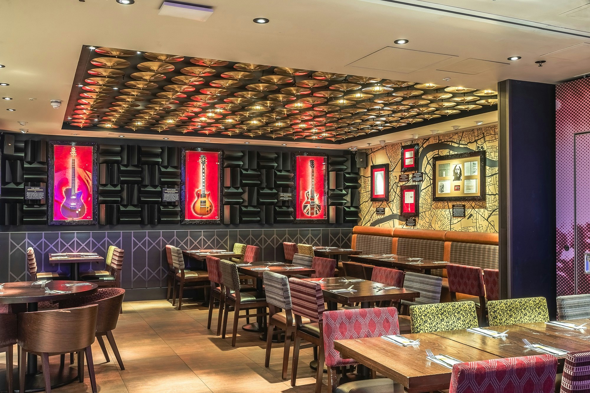 Hard Rock Cafe Piccadilly Circus - Private Legends Room image 4