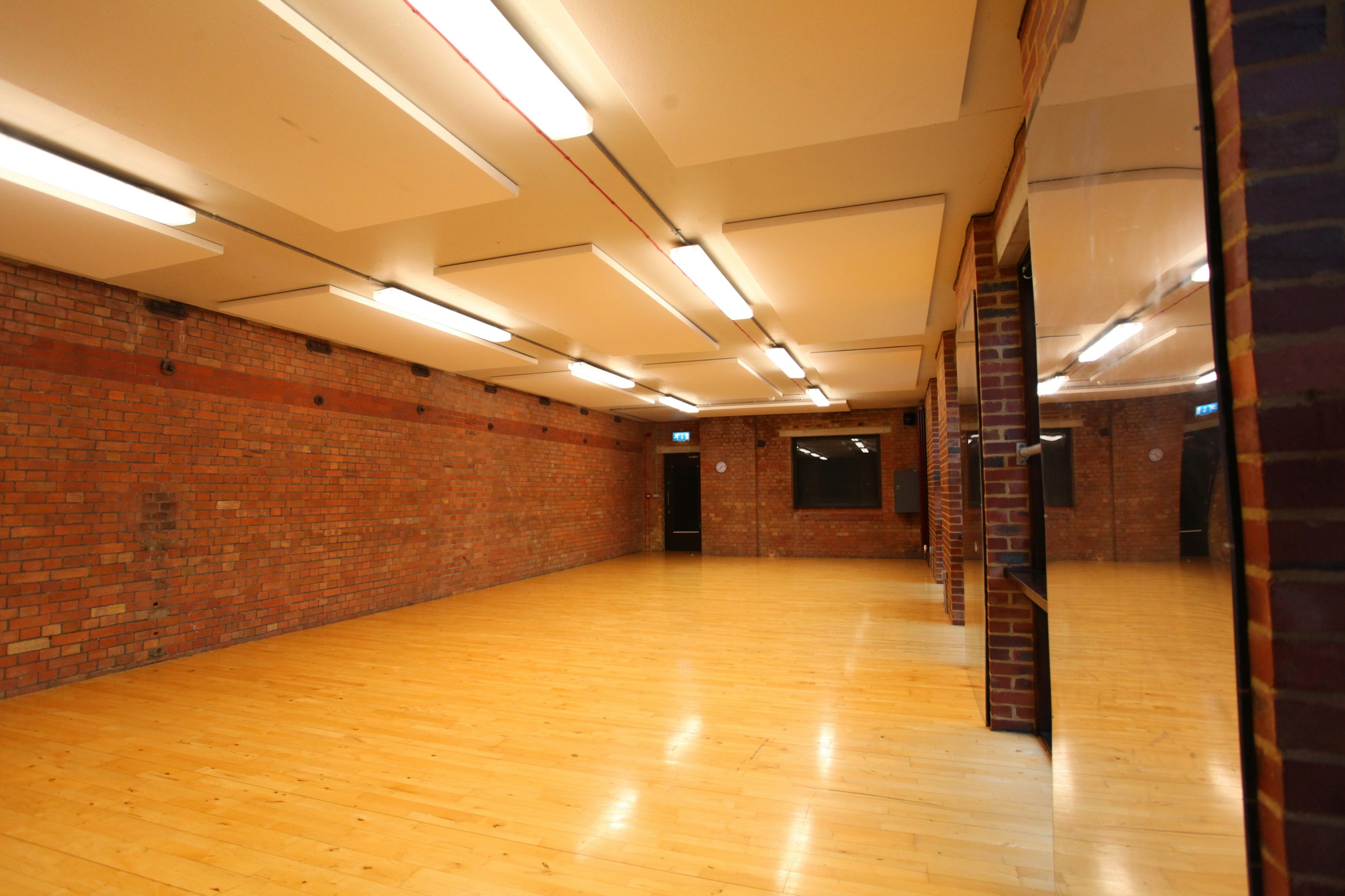 Shoreditch Electric Light Station - Upper Link  image 2
