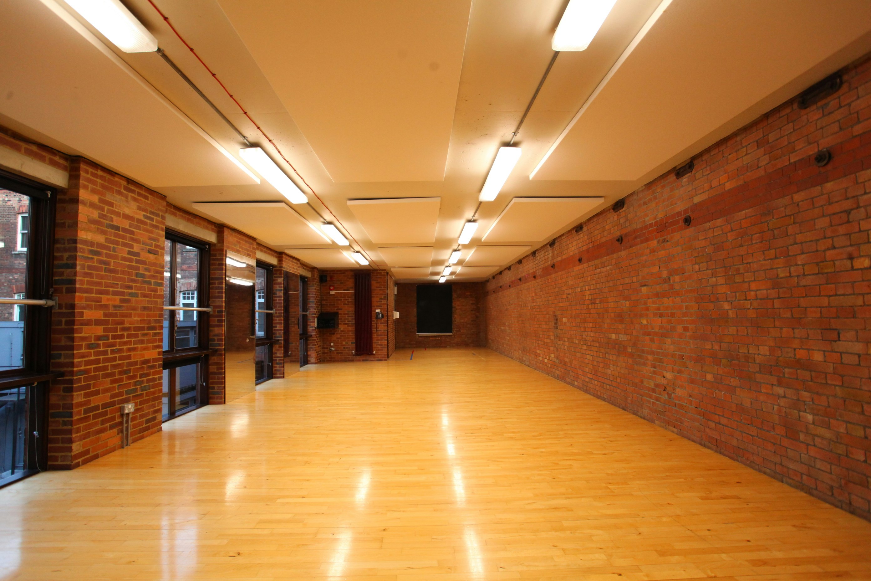 Shoreditch Electric Light Station - Upper Link  image 3
