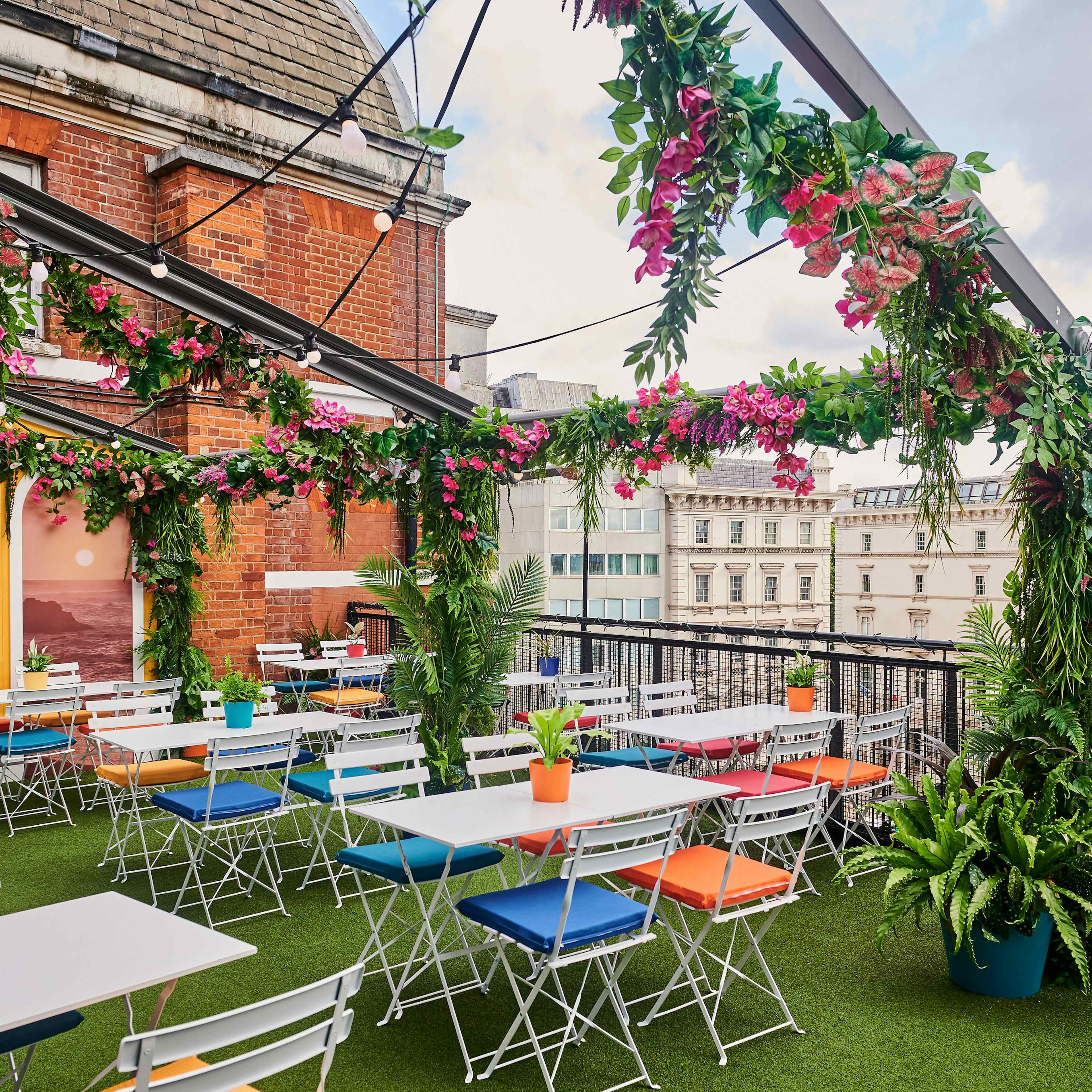 Harvey Nichols, Knightsbridge - Fifth Floor Cafe and Terrace image 3