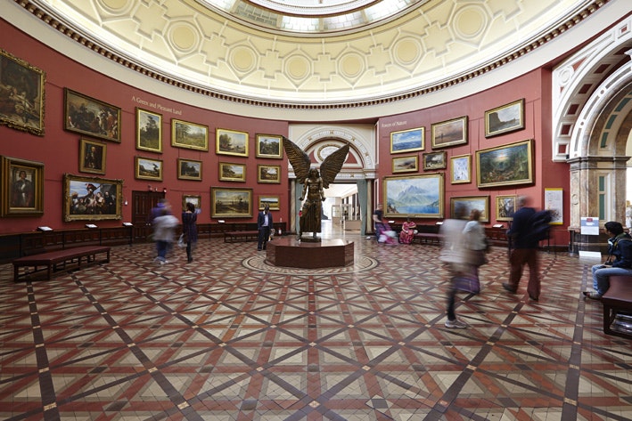 Birmingham Museum and Art Gallery  - Round Room  image 2