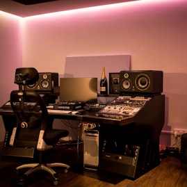 Rinse FM (Recording Studio) - Whole Venue image 1