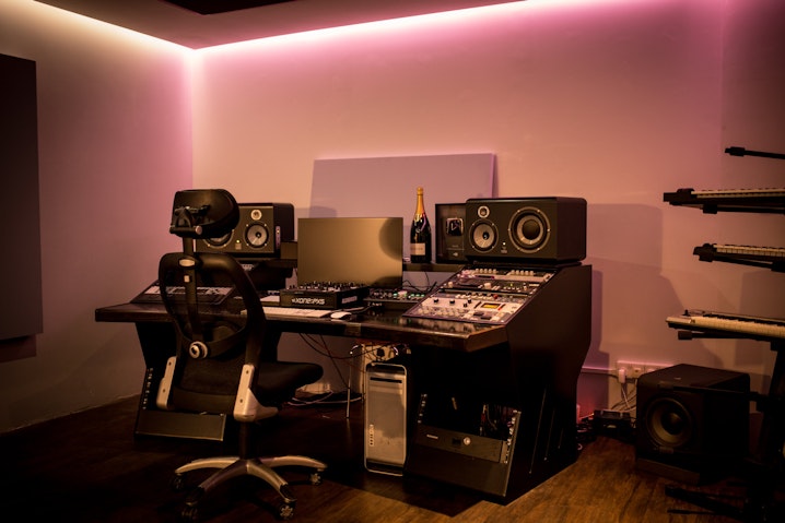 Rinse FM (Recording Studio) - Whole Venue image 1