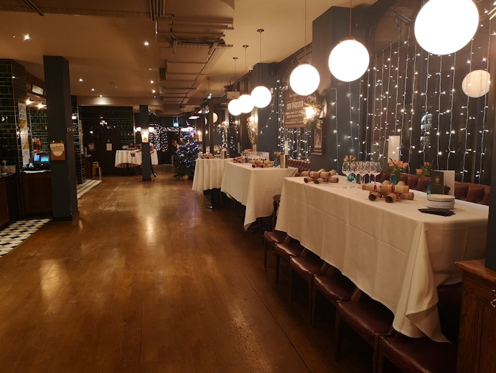 The Trinity Bell - The Main Bar image 1