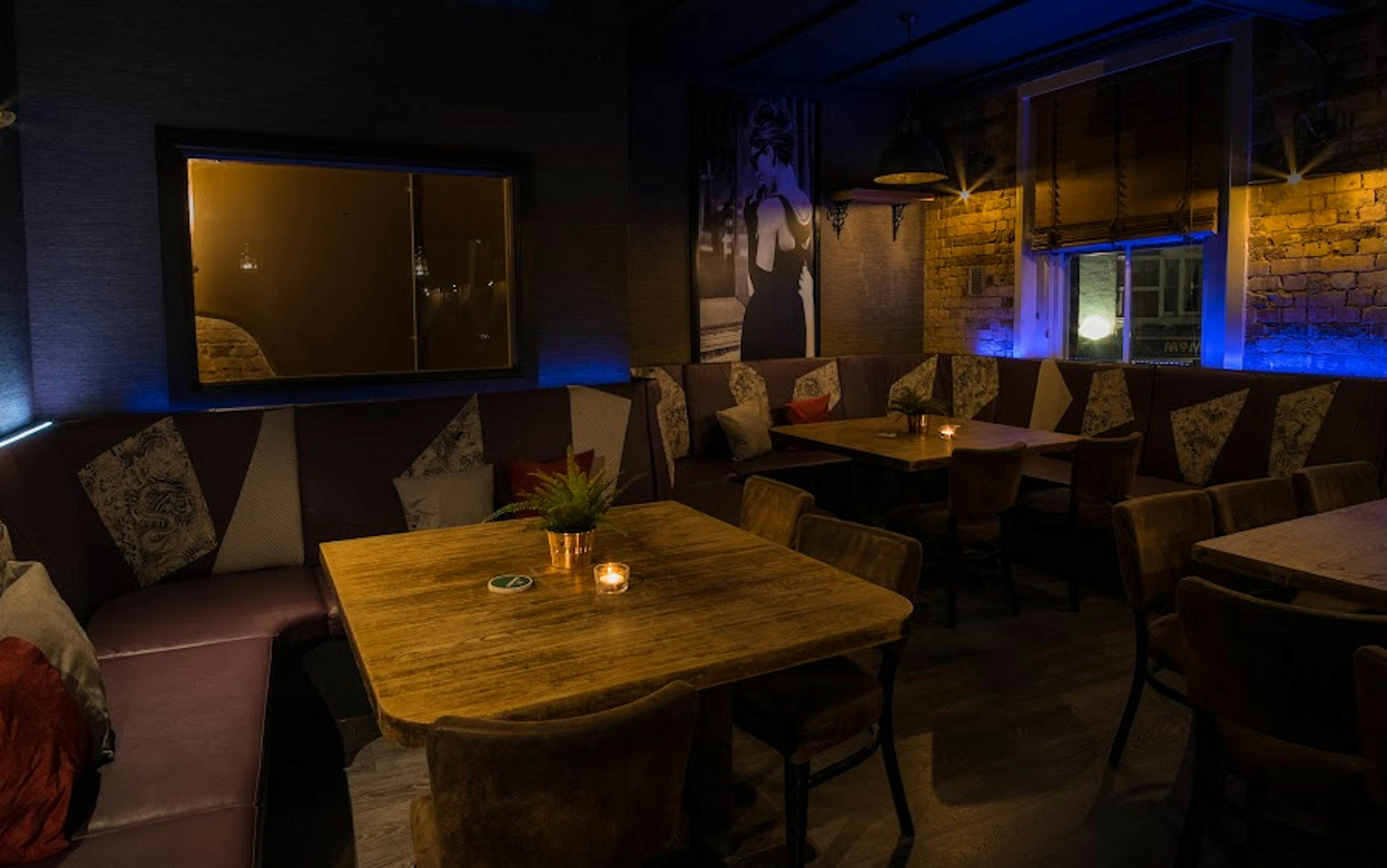 Broadway Bar (Fulham) - 1st Floor Lounge Area image 1