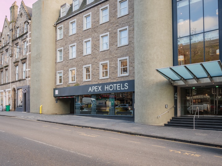 Apex City of Edinburgh Hotel - Agua Restaurant image 1
