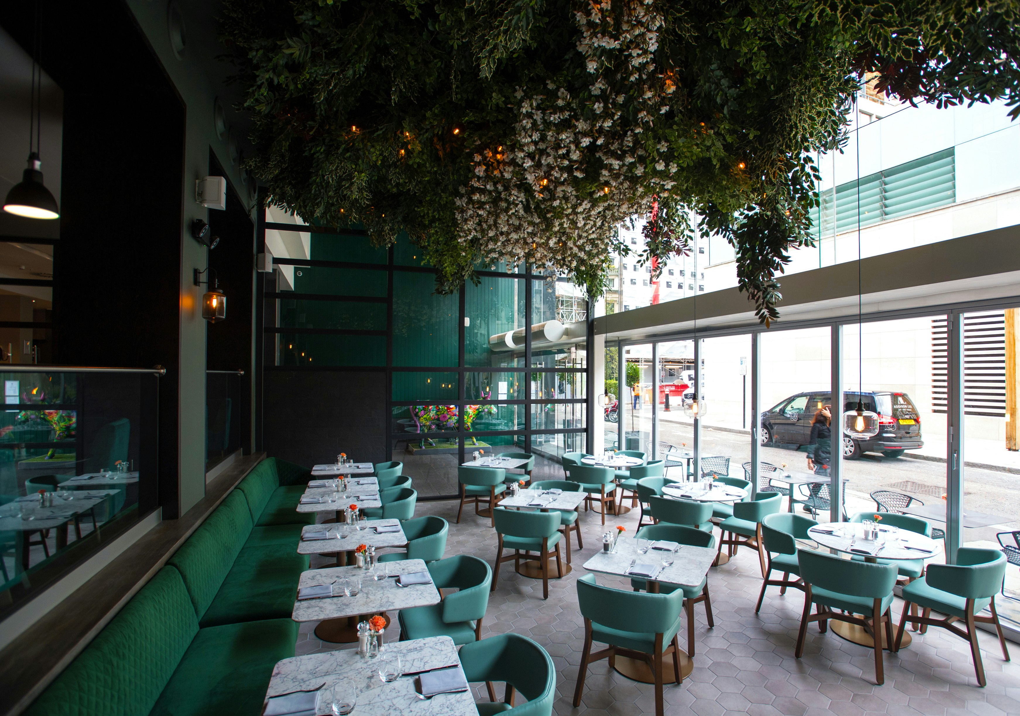 Apex City of London Hotel - The Lampery image 2