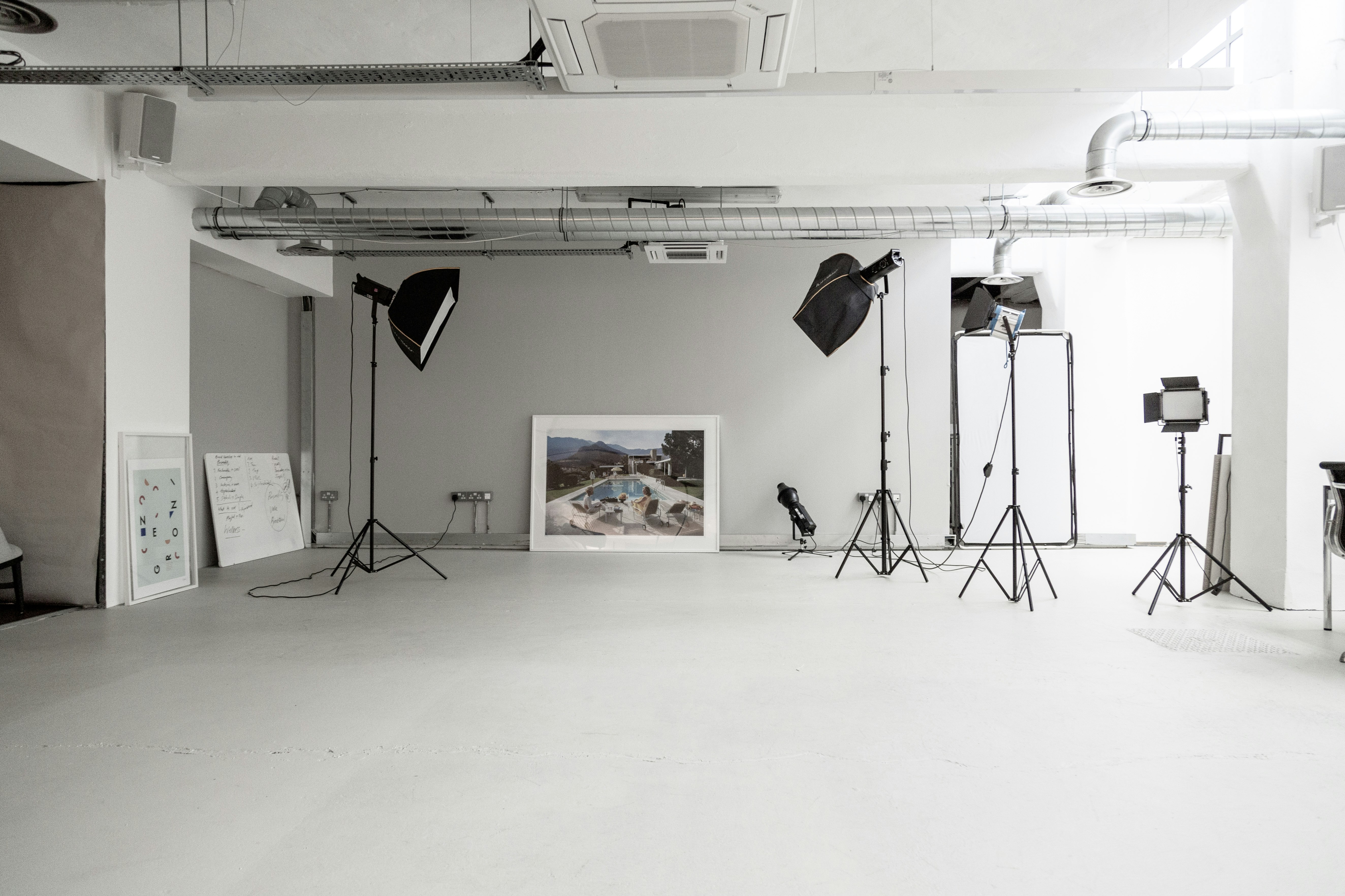 Contemporary Photography Studio - Whole Venue image 3
