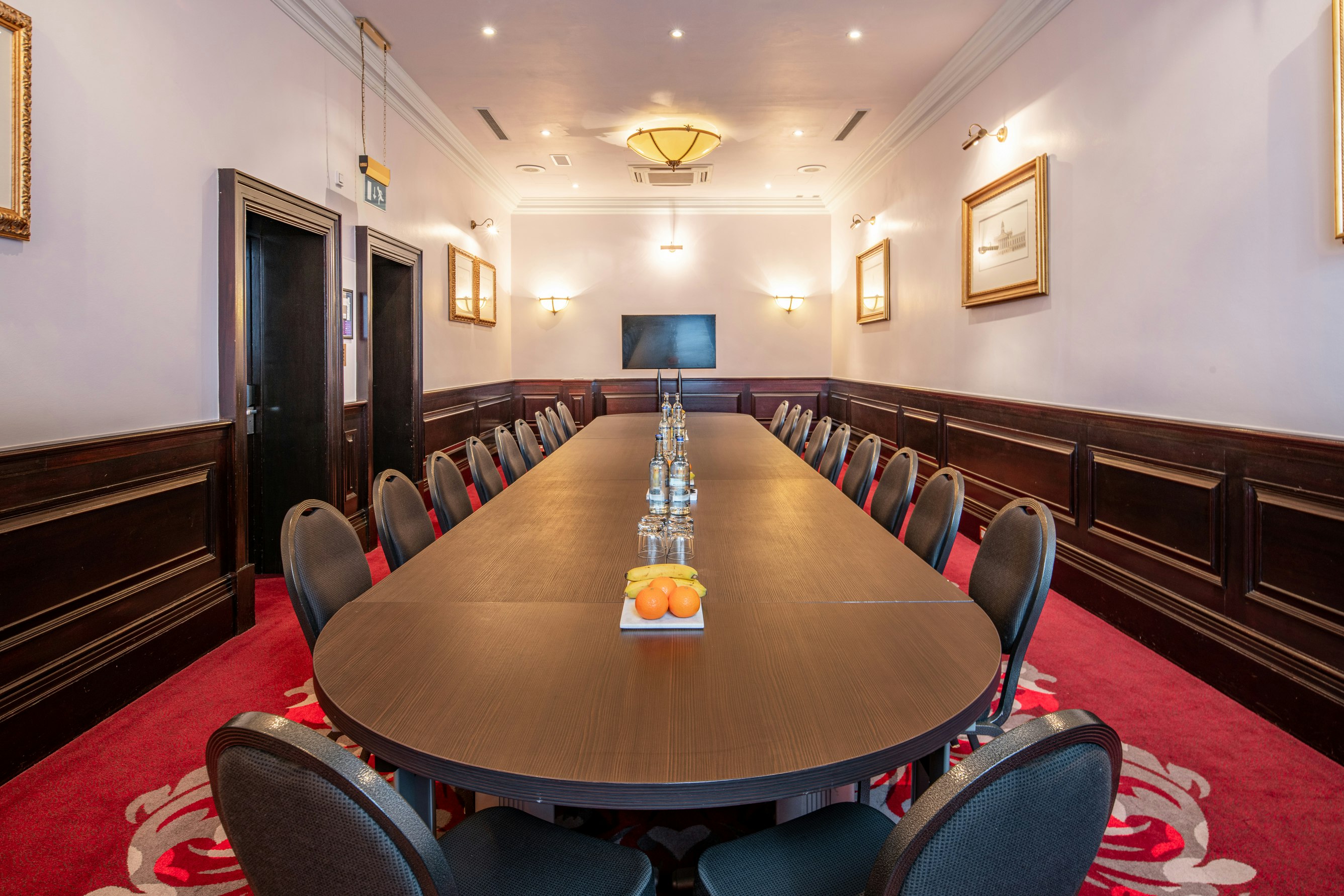 The Clermont Charing Cross - Boardroom image 2