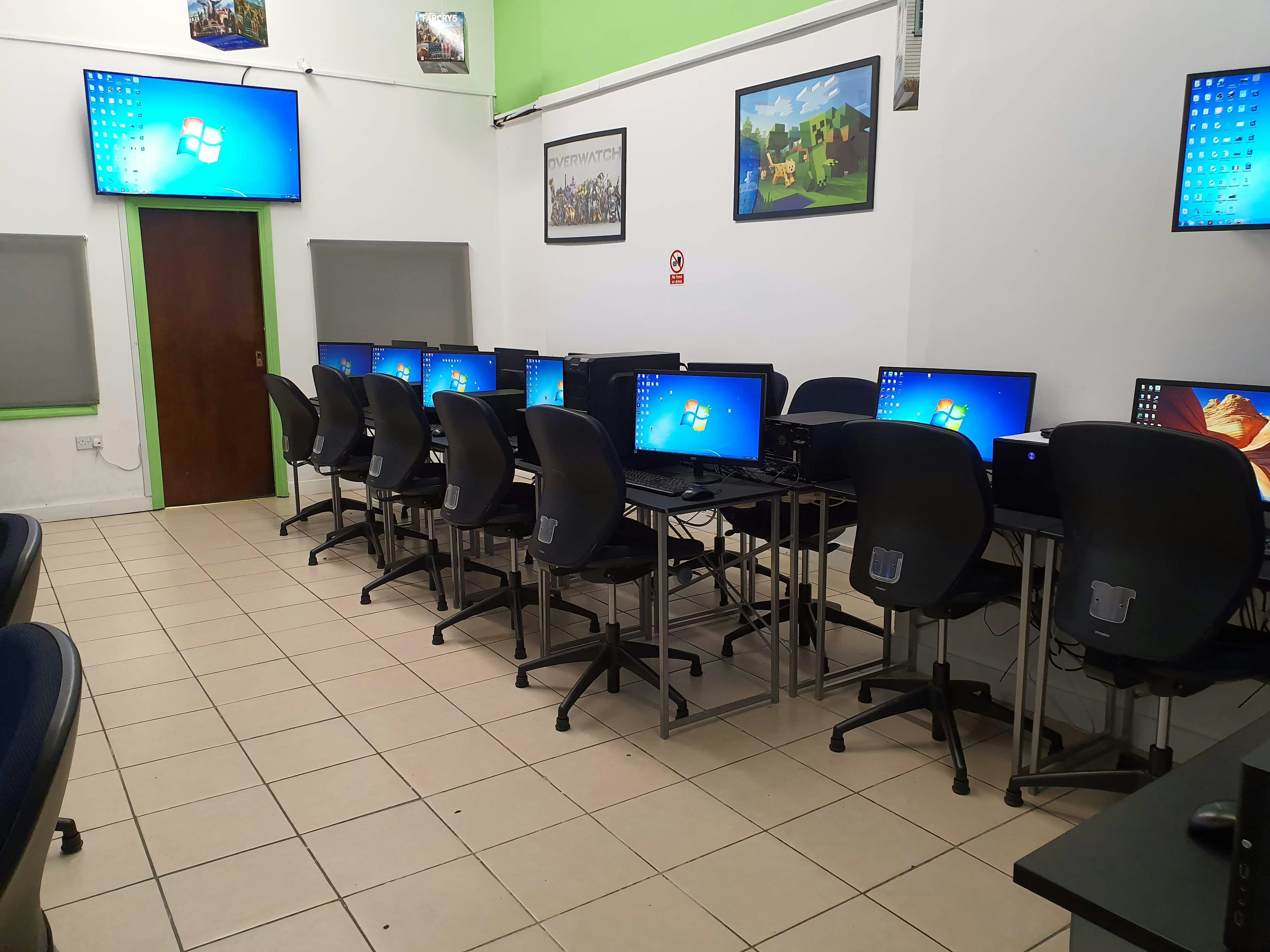 Software Academy - Whole Venue image 5