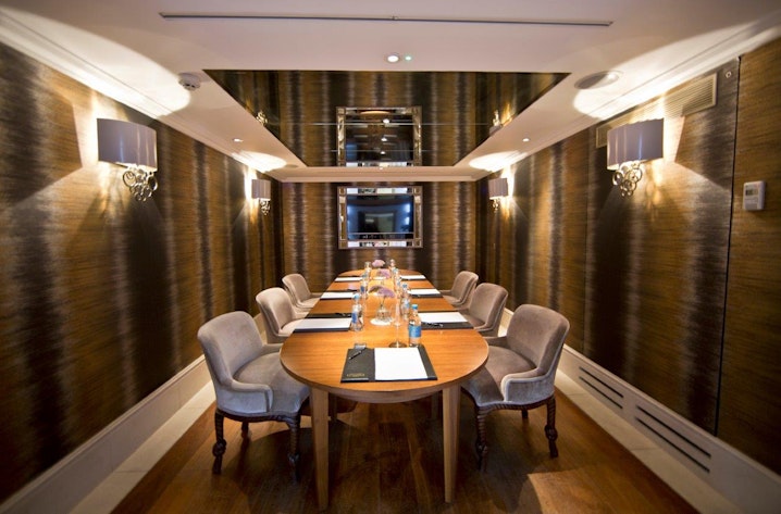 St. James's Hotel and Club - Wellington Boardroom image 1