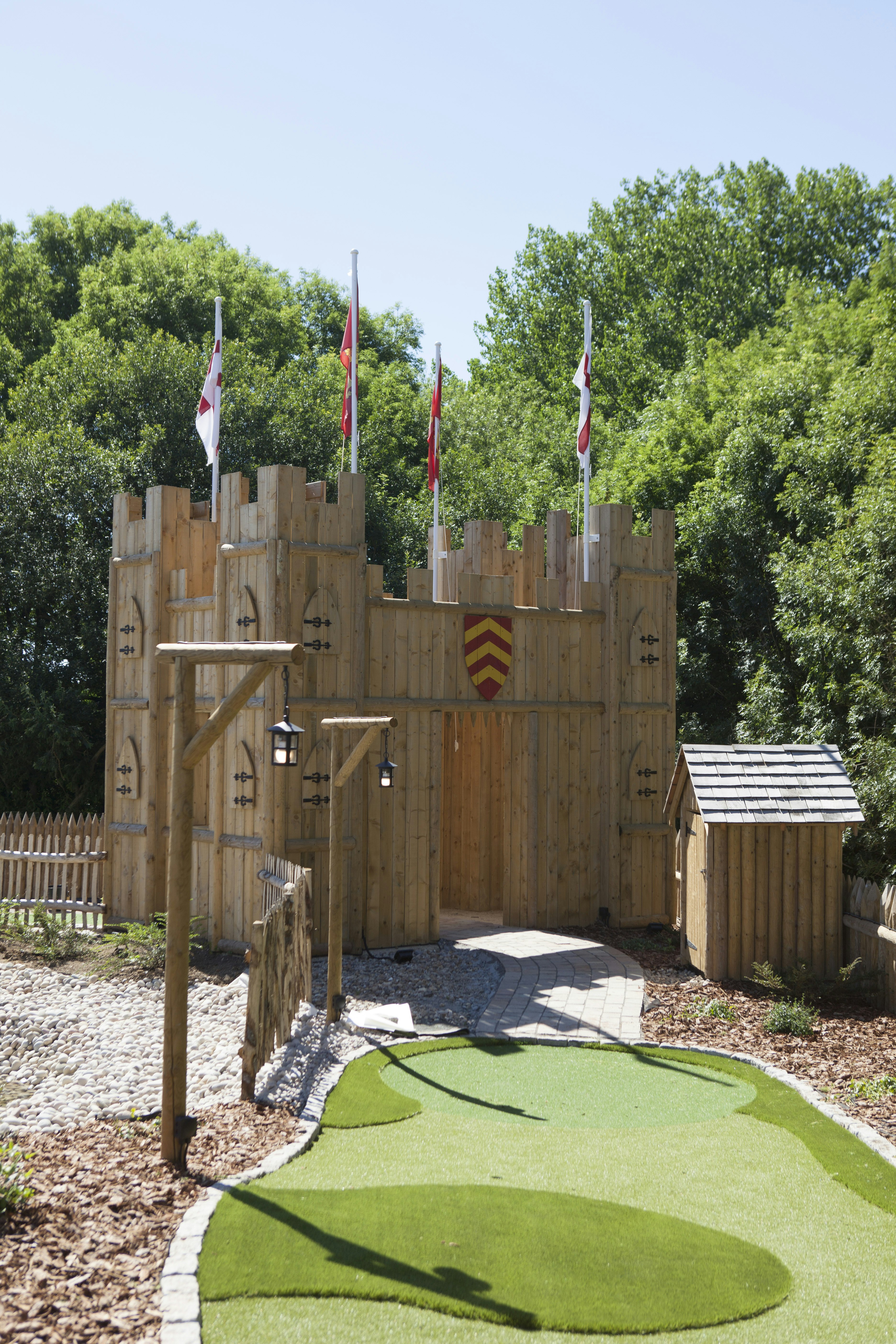 Golf World Stansted - Adventure Golf Course image 4