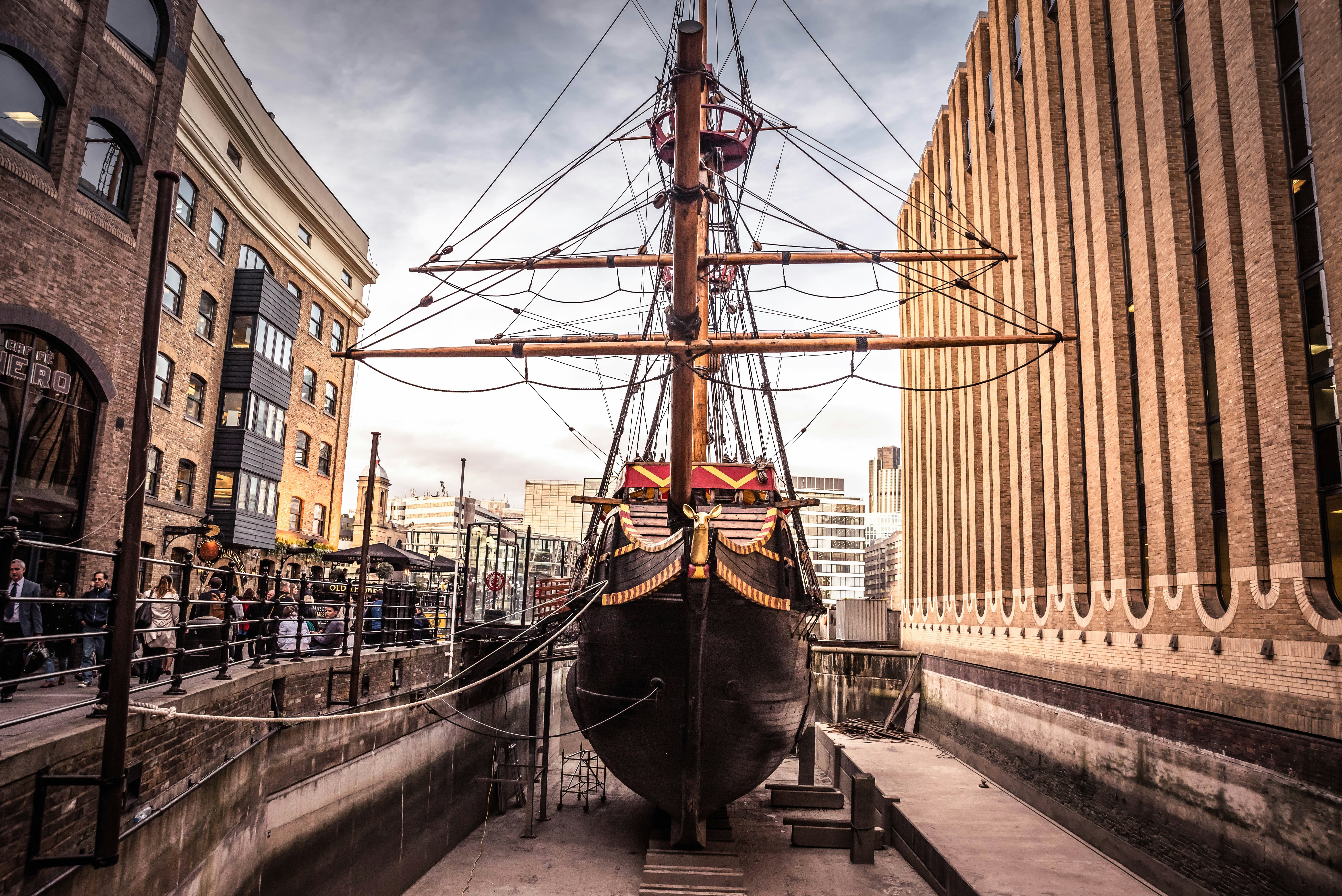 The Golden Hinde - Whole Venue image 1