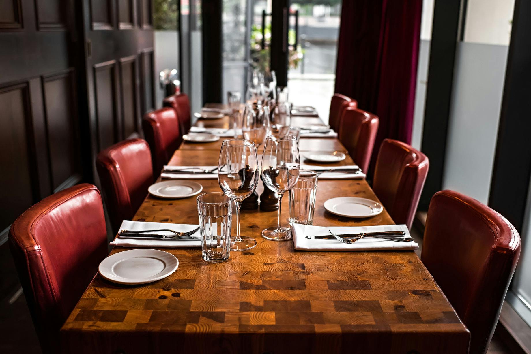 Private Dining Rooms San Francisco / San Francisco Private Dining Parties Meetings Four Seasons Hotel / For private parties of up to sixteen guests we have the celentano room, an intimate and vibrant private dining space.