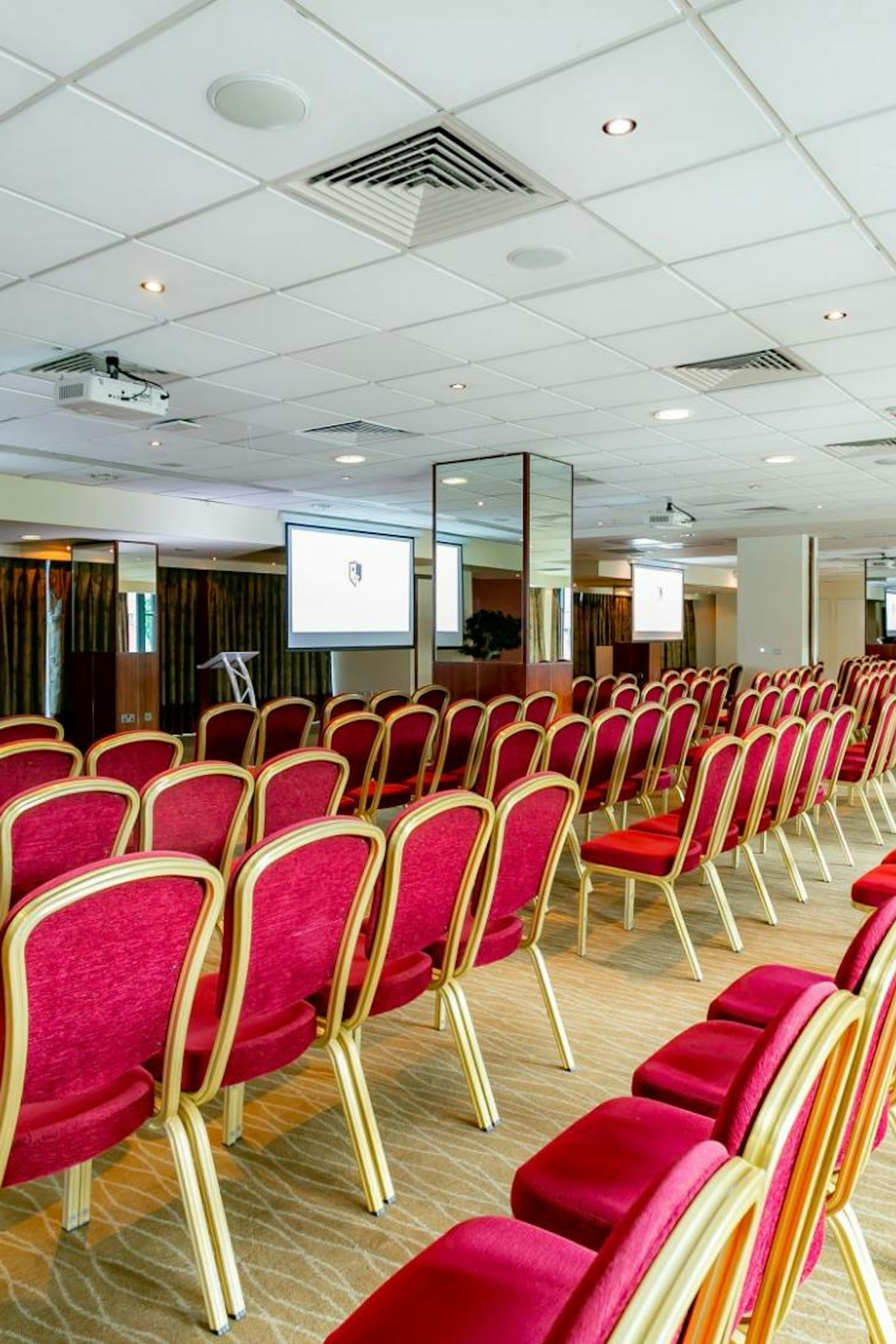 Business | Piccadilly Suite