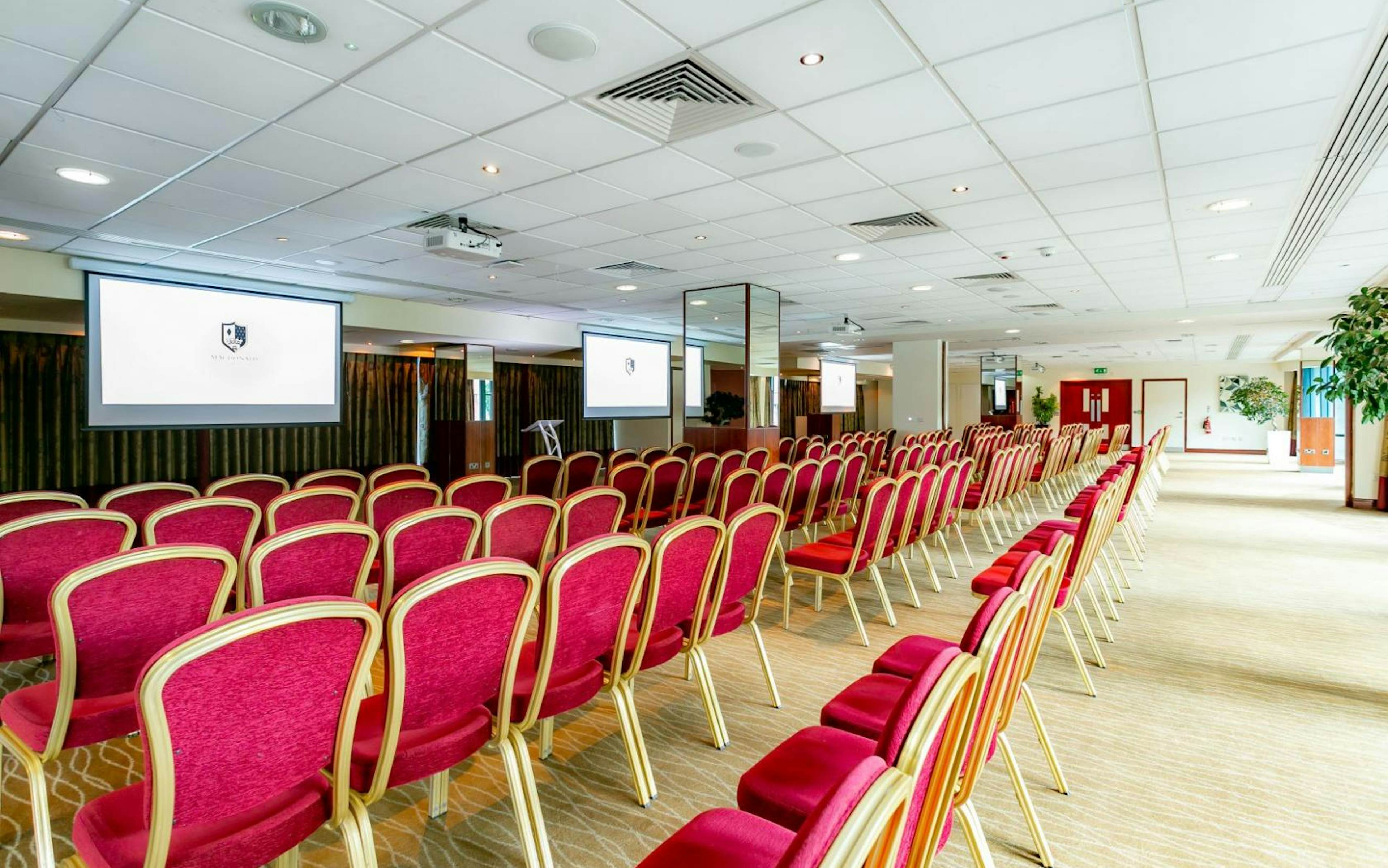 Manchester Piccadilly Hotel - Piccadilly Suite image 1