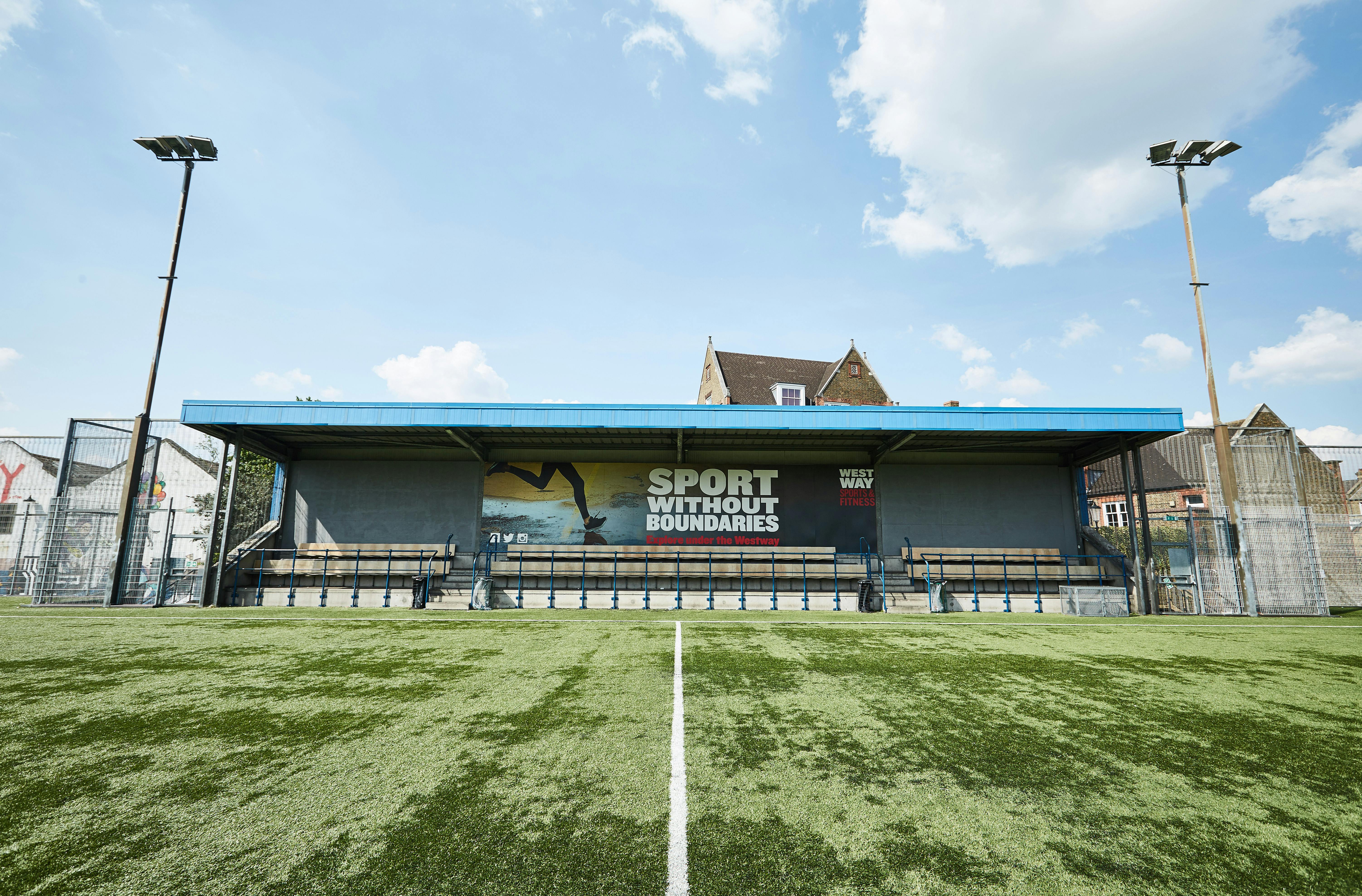 Westway Sports & Fitness Centre - image 1