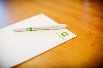 Holiday Inn High Wycombe - image 2