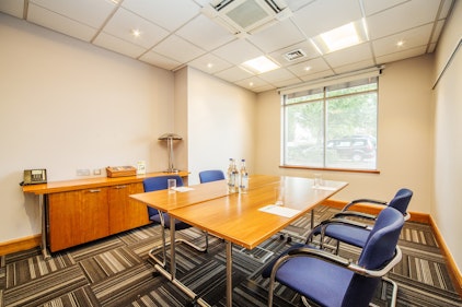 Business - Holiday Inn High Wycombe