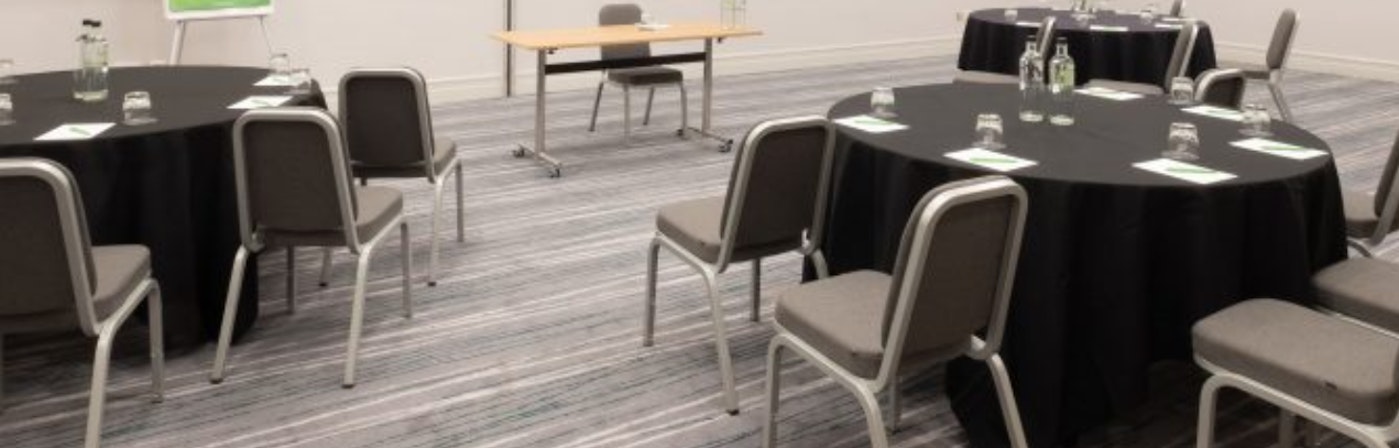 Holiday Inn Farnborough - Hampshire Suite image 2