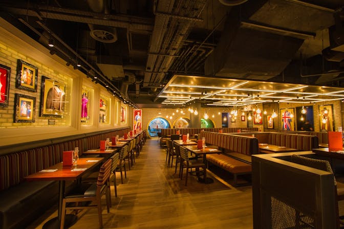 Hard Rock Cafe Piccadilly Circus - Lower Ground Floor image 3