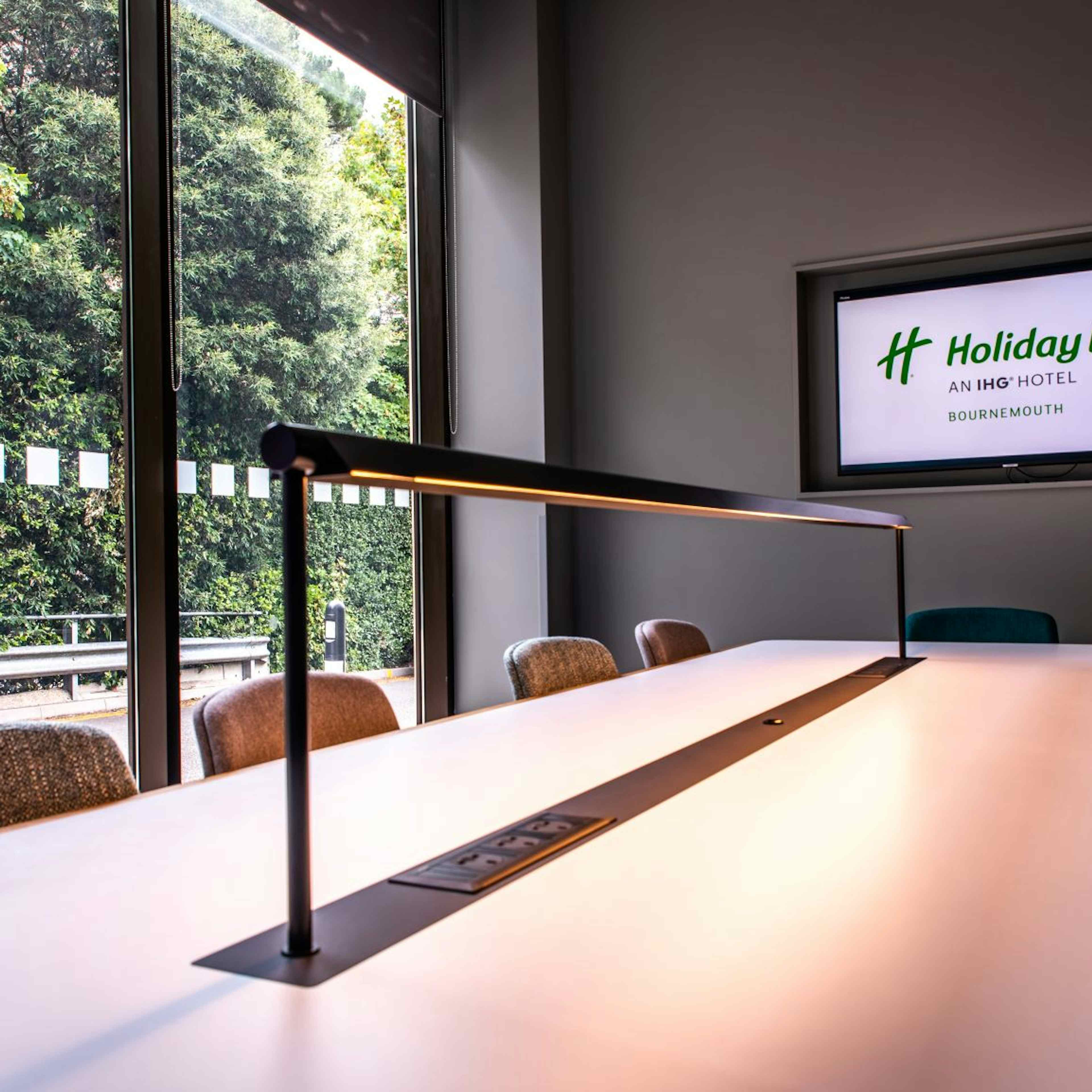 Holiday Inn, Bournemouth - The Meeting Room image 2