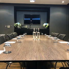 Holiday Inn Southend - Boardroom image 1