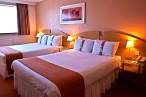 Holiday Inn Ashford North A20 - Cambridge Suite image 9