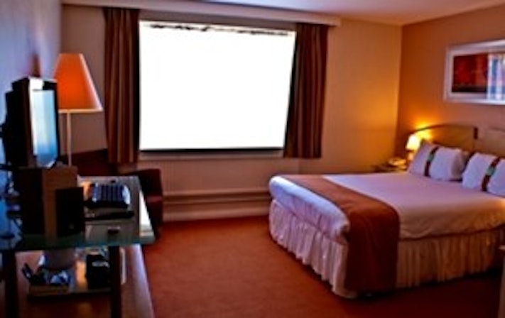 Holiday Inn Ashford North A20 - Cambridge Suite image 3