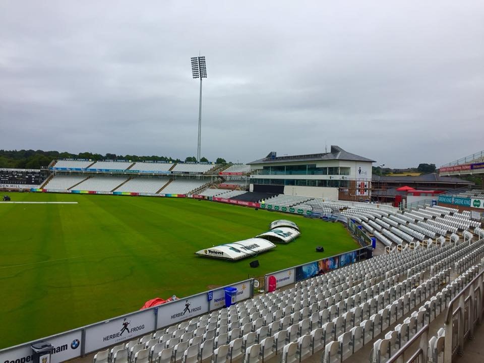 Emirates Riverside - Riverside Suite image 2