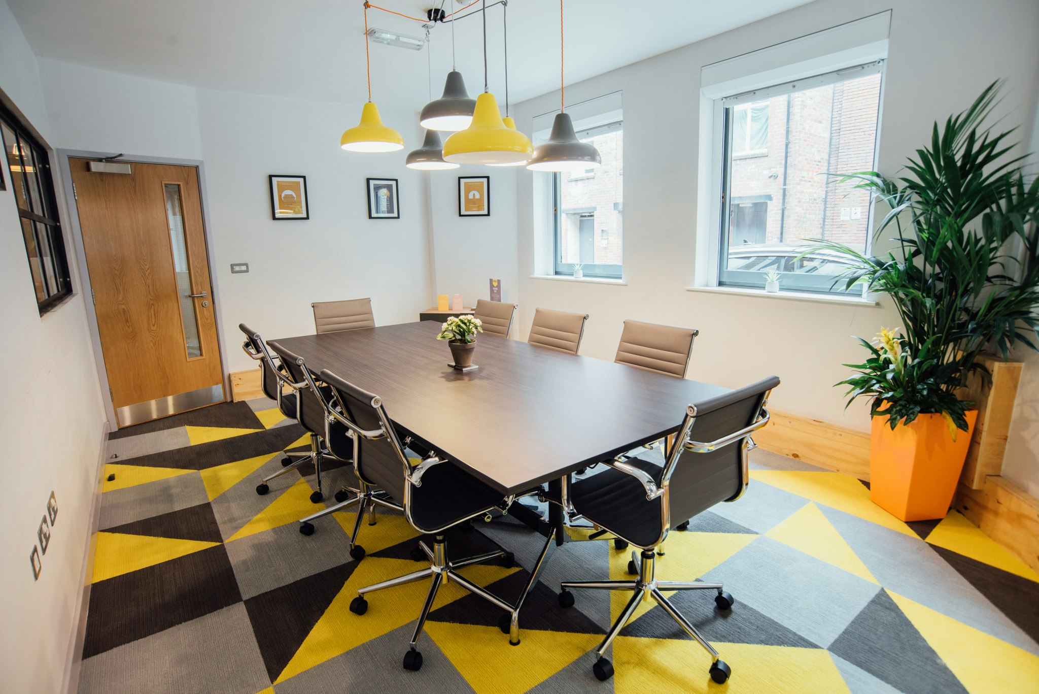 Wizu Workspace - Park Cross Street - Headrow Suite image 2