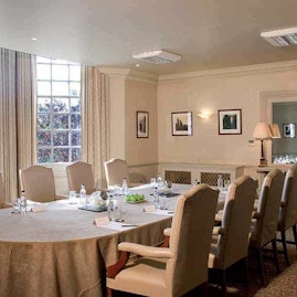 Brandshatch Place Hotel & Spa - The Boardroom image 1